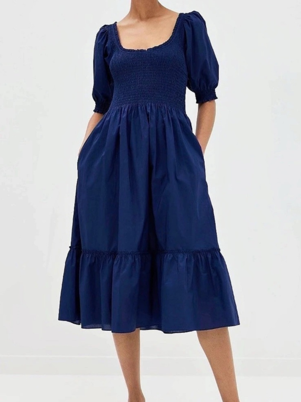 Hill House Home Louise Crepe Nap Dress Smocked Midi Dress in Blue Like New